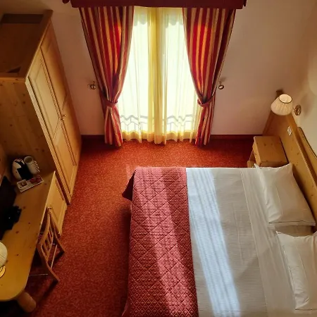 Canova Hotel