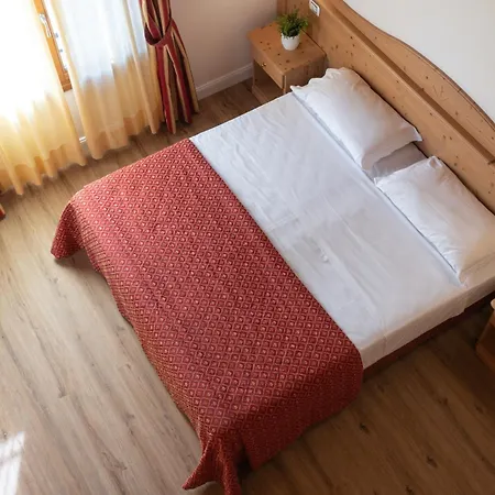 Canova Hotel