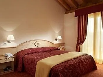 Canova 3* Granigo